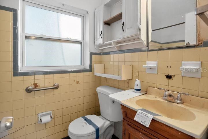 待售: $132,500 (3 贝兹, 1 浴室, 1032 平方英尺)