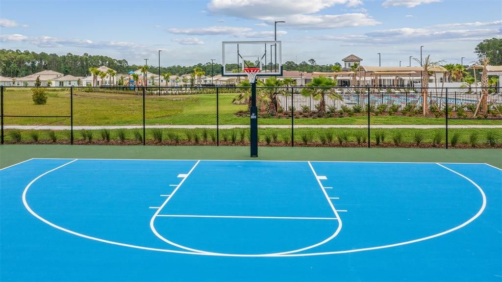 На продажу: $384,990 (3 спален, 2 ванн, 1714 Квадратных фут)