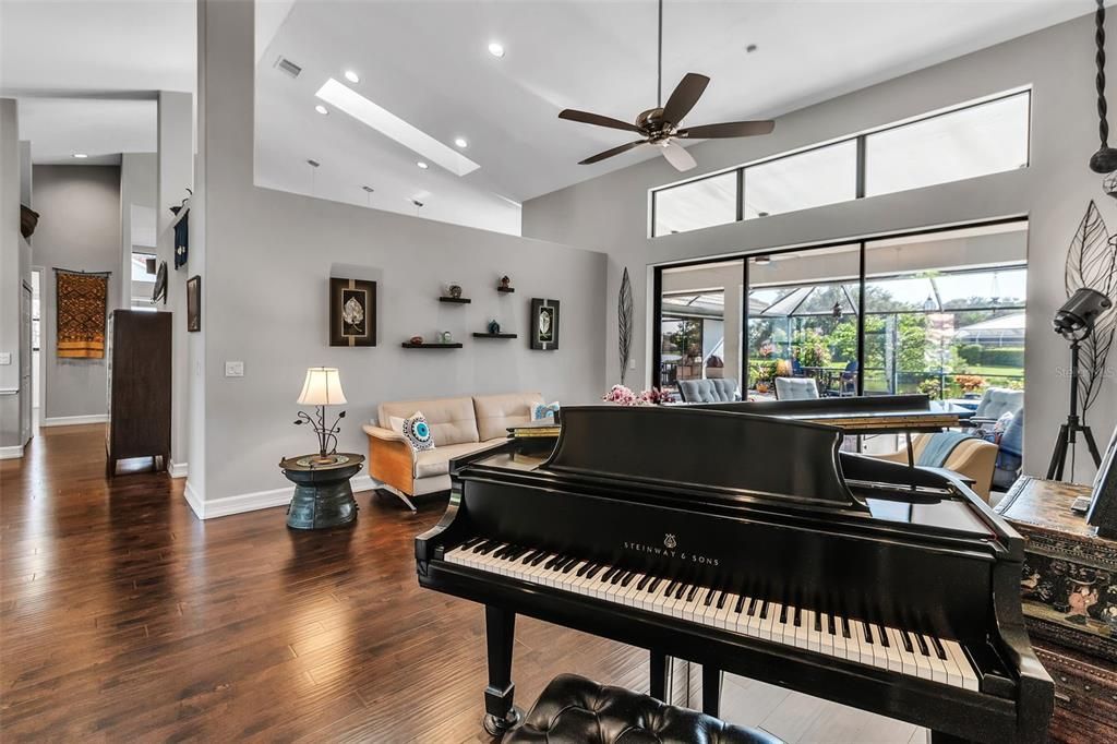 Active With Contract: $1,300,000 (4 beds, 3 baths, 3168 Square Feet)