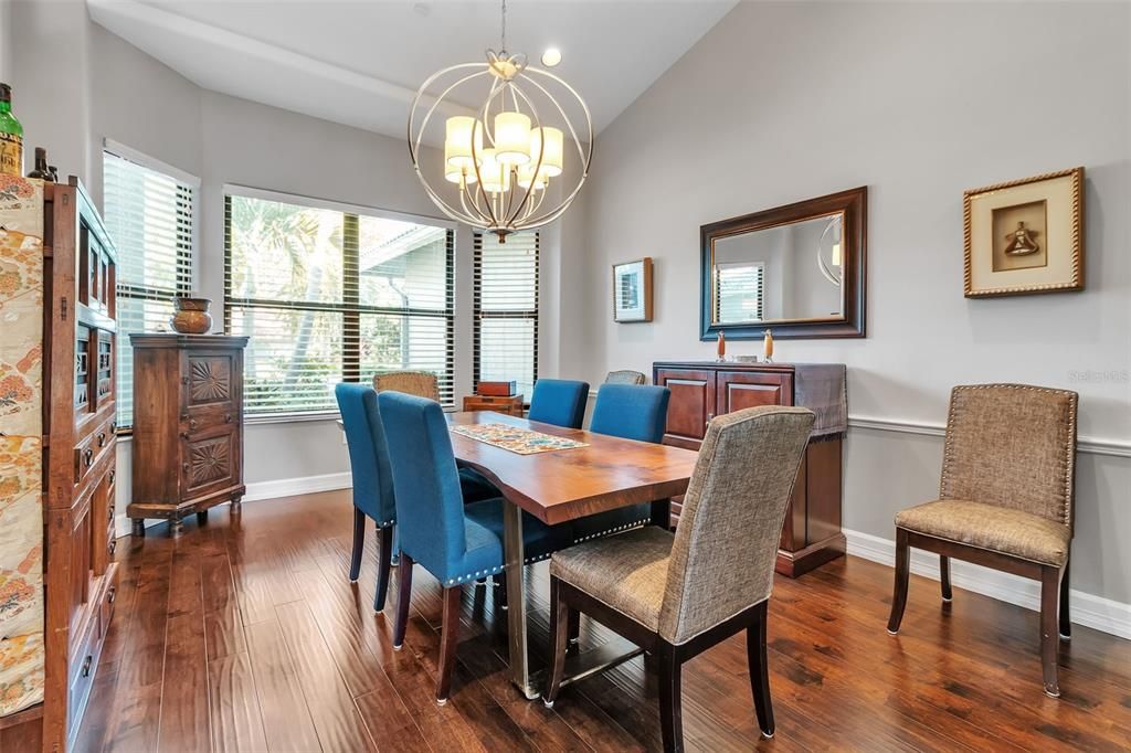 Active With Contract: $1,300,000 (4 beds, 3 baths, 3168 Square Feet)