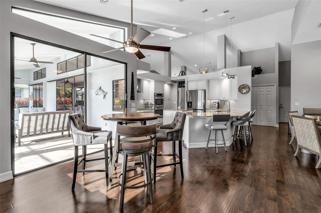 Active With Contract: $1,300,000 (4 beds, 3 baths, 3168 Square Feet)