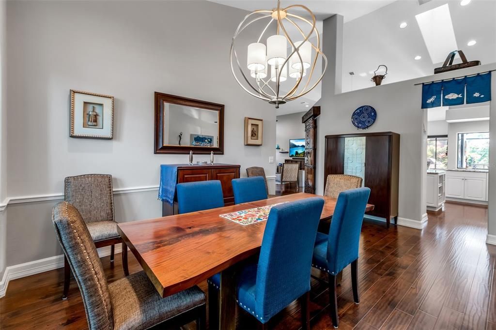 Active With Contract: $1,300,000 (4 beds, 3 baths, 3168 Square Feet)