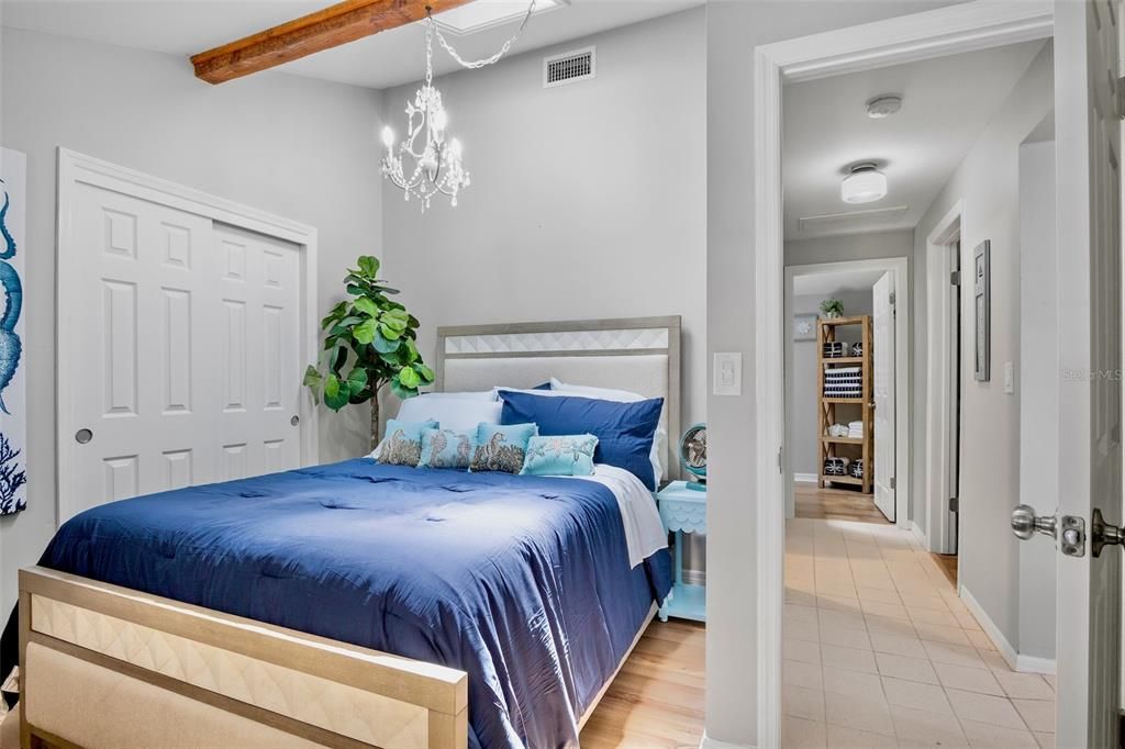 For Sale: $3,200,000 (0.48 acres)