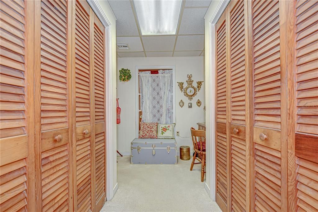 待售: $985,000 (5 贝兹, 2 浴室, 2558 平方英尺)