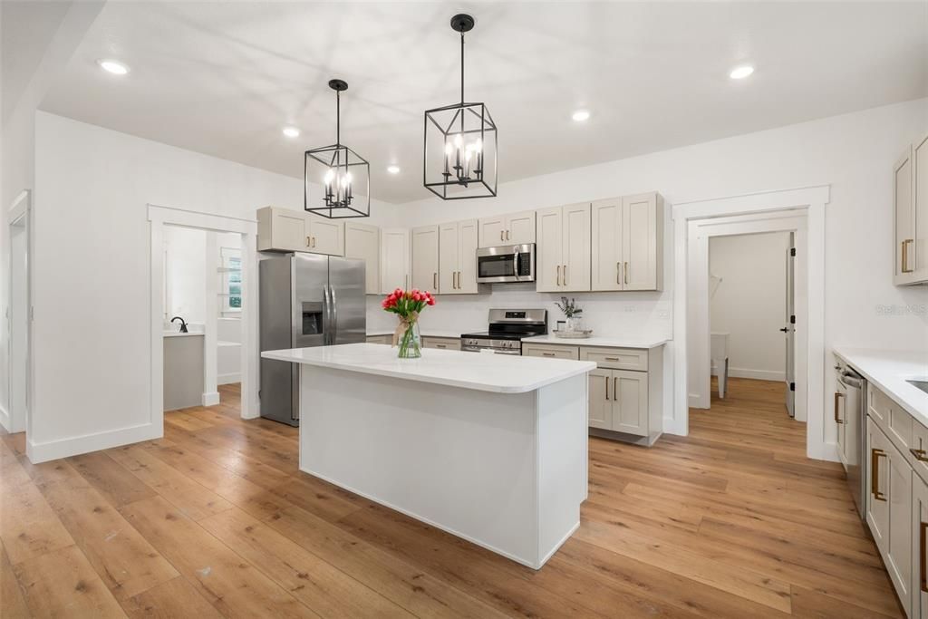 待售: $379,000 (3 贝兹, 2 浴室, 1845 平方英尺)