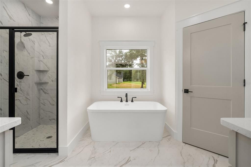 待售: $379,000 (3 贝兹, 2 浴室, 1845 平方英尺)