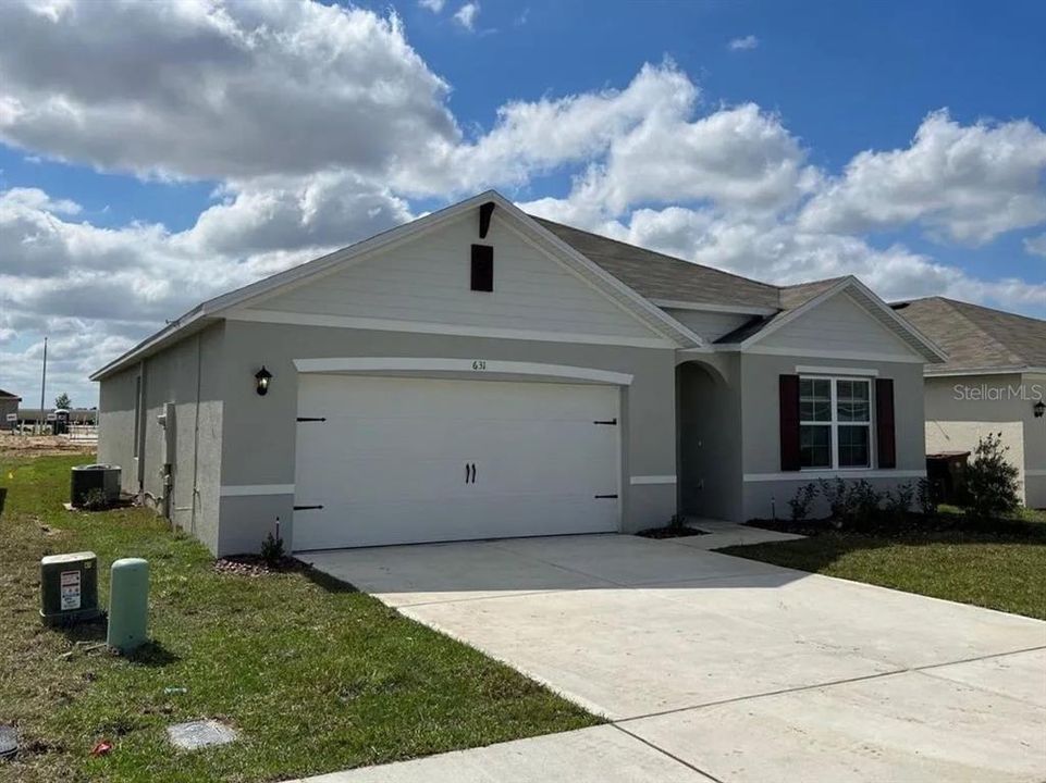 Active With Contract: $2,100 (4 beds, 2 baths, 1867 Square Feet)