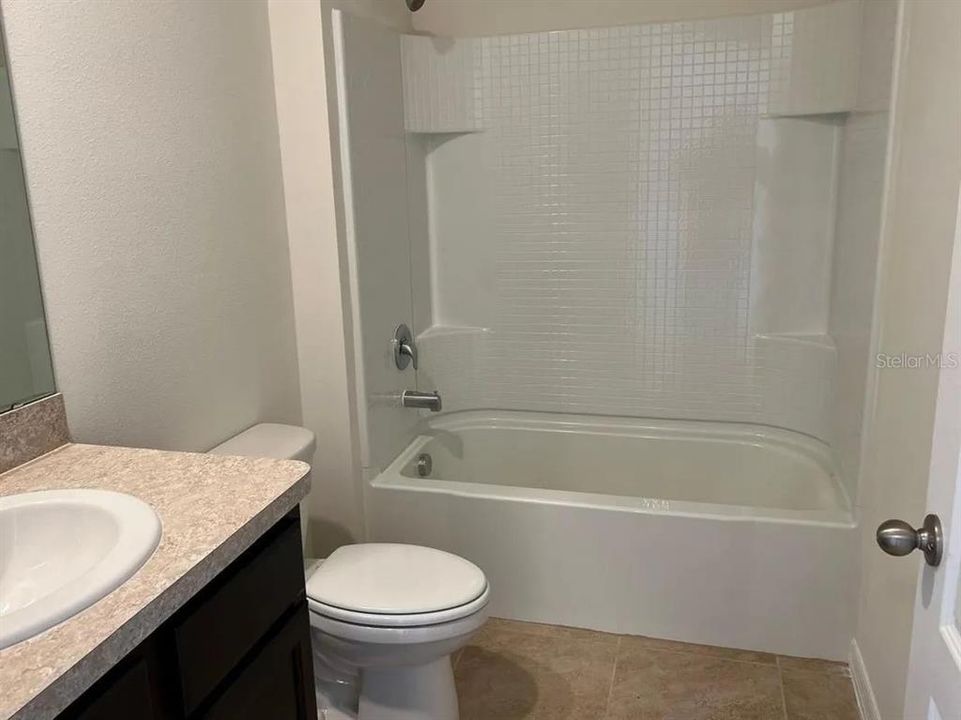 Active With Contract: $2,100 (4 beds, 2 baths, 1867 Square Feet)