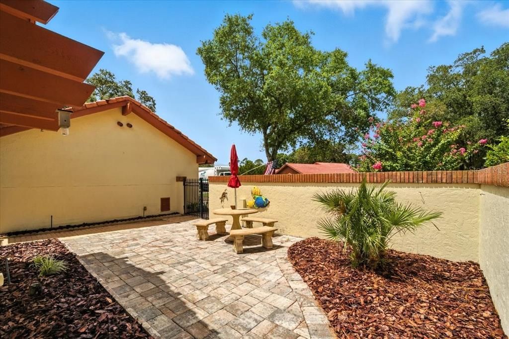 En Venta: $244,900 (3 camas, 2 baños, 1665 Pies cuadrados)