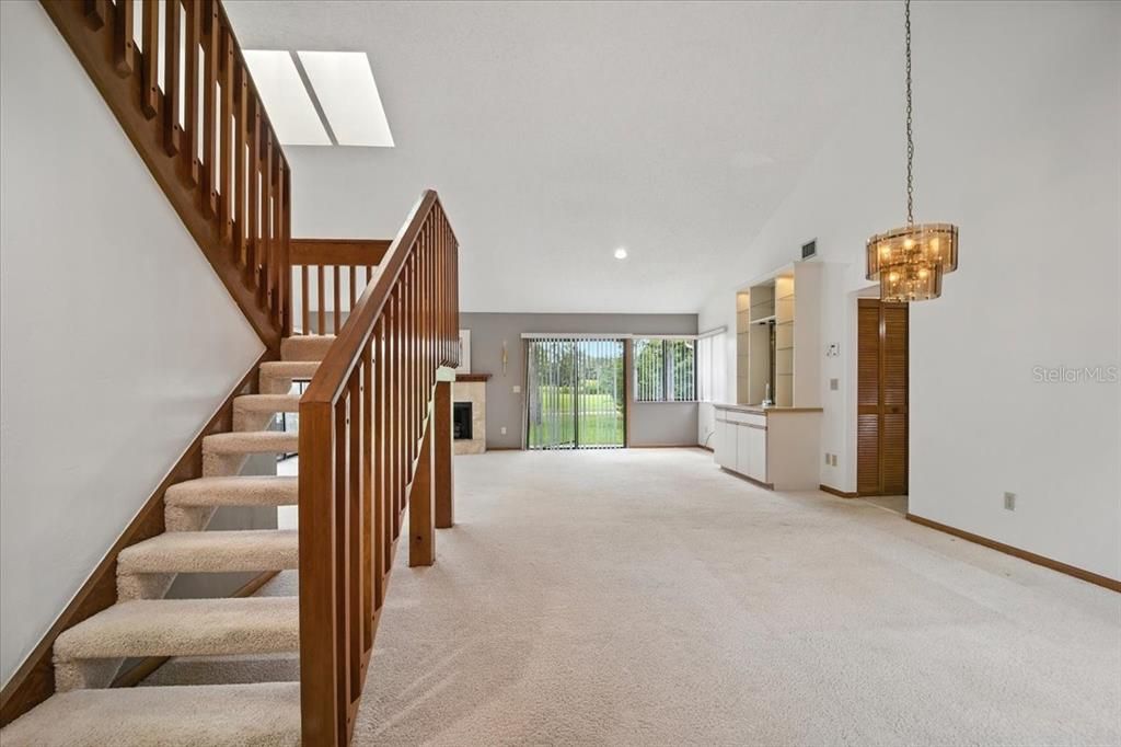 En Venta: $244,900 (3 camas, 2 baños, 1665 Pies cuadrados)