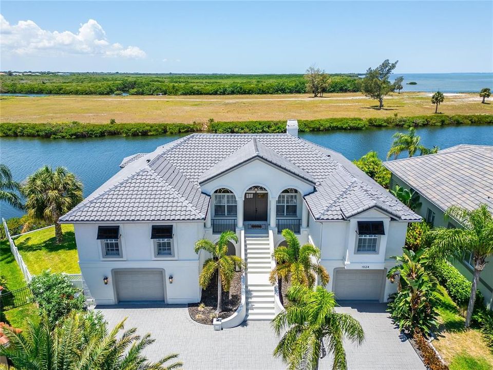 待售: $1,690,000 (4 贝兹, 3 浴室, 2911 平方英尺)