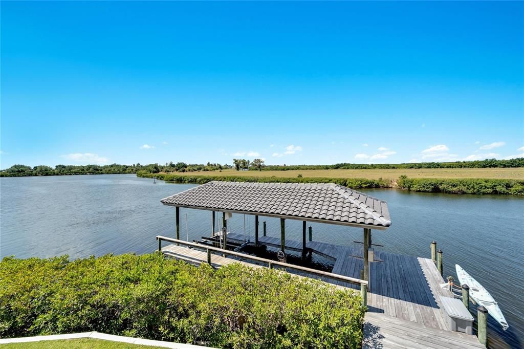 待售: $1,690,000 (4 贝兹, 3 浴室, 2911 平方英尺)