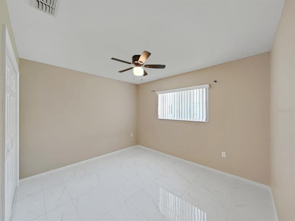 For Sale: $190,000 (2 beds, 2 baths, 1161 Square Feet)