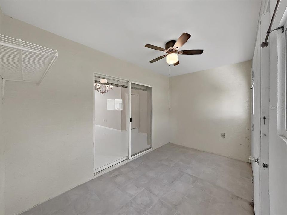 For Sale: $190,000 (2 beds, 2 baths, 1161 Square Feet)