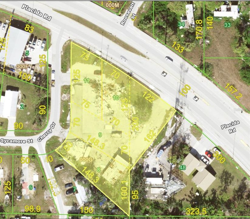 En Venta: $700,000 (1.05 acres)