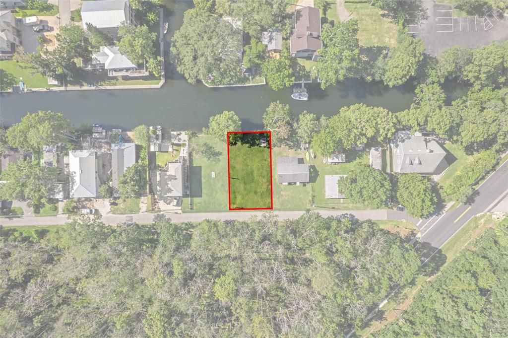 En Venta: $269,000 (0.11 acres)