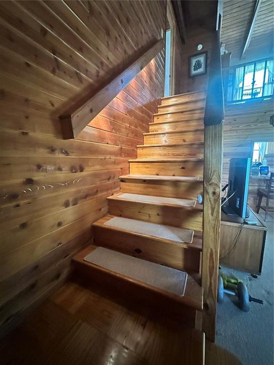 For Sale: $199,000 (3 beds, 2 baths, 1320 Square Feet)