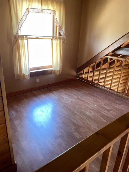 For Sale: $199,000 (3 beds, 2 baths, 1320 Square Feet)