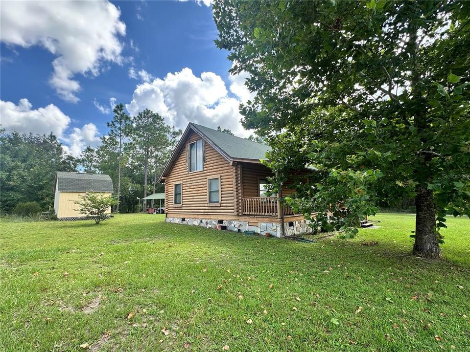 For Sale: $199,000 (3 beds, 2 baths, 1320 Square Feet)