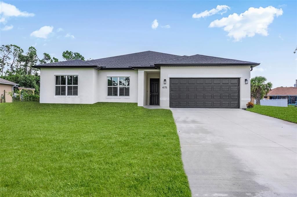 En Venta: $379,000 (4 camas, 3 baños, 2092 Pies cuadrados)