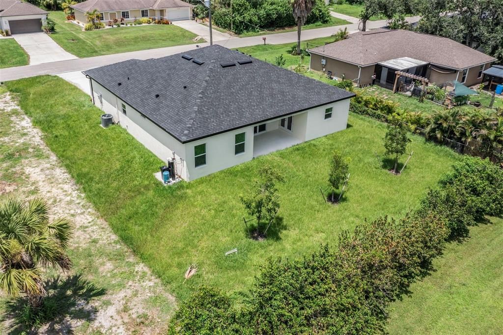 En Venta: $379,000 (4 camas, 3 baños, 2092 Pies cuadrados)