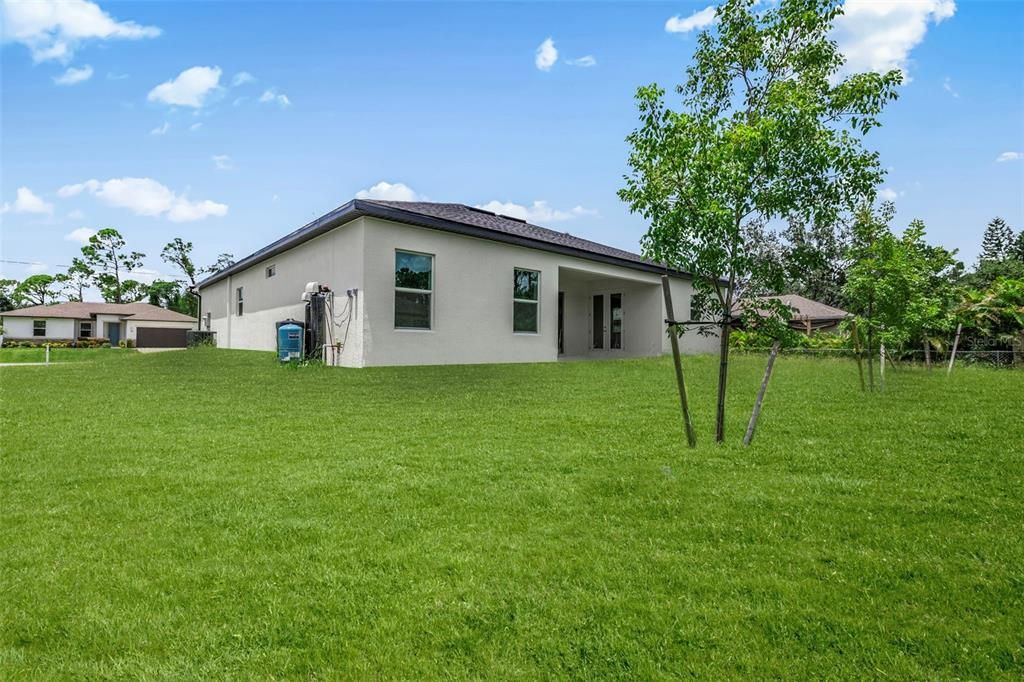 En Venta: $379,000 (4 camas, 3 baños, 2092 Pies cuadrados)