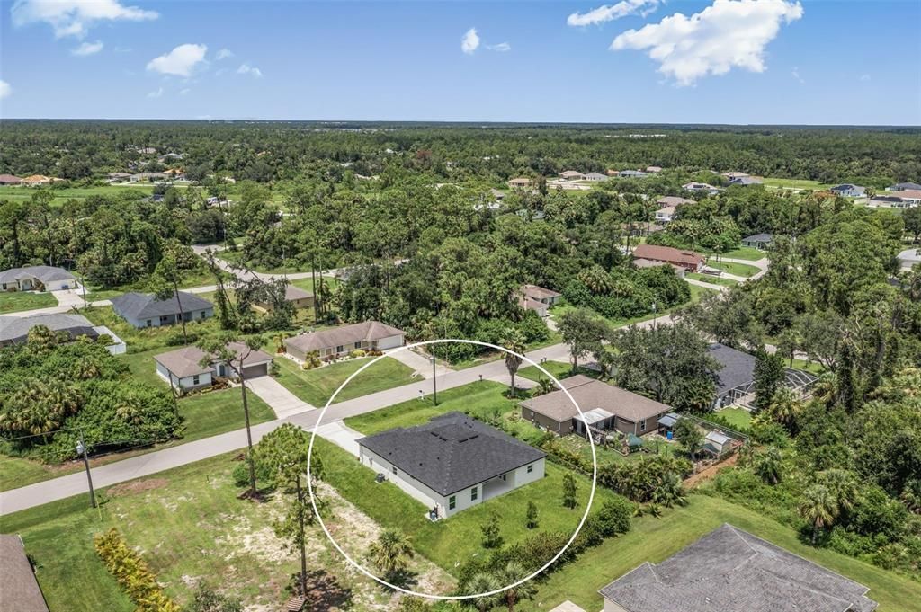 En Venta: $379,000 (4 camas, 3 baños, 2092 Pies cuadrados)