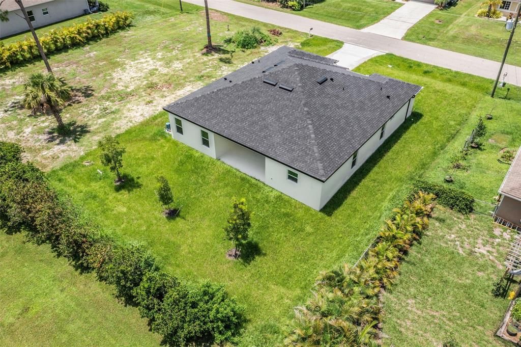 En Venta: $379,000 (4 camas, 3 baños, 2092 Pies cuadrados)