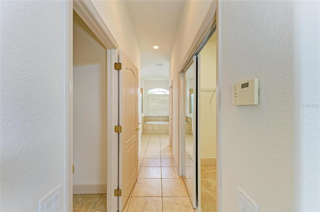 For Sale: $589,900 (3 beds, 3 baths, 2289 Square Feet)