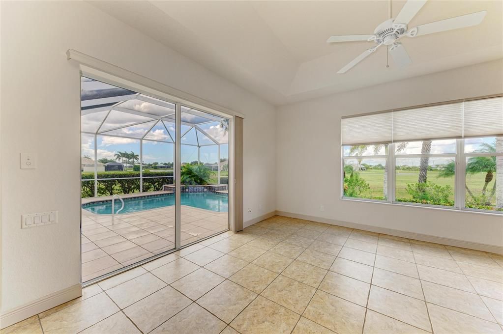 For Sale: $589,900 (3 beds, 3 baths, 2289 Square Feet)