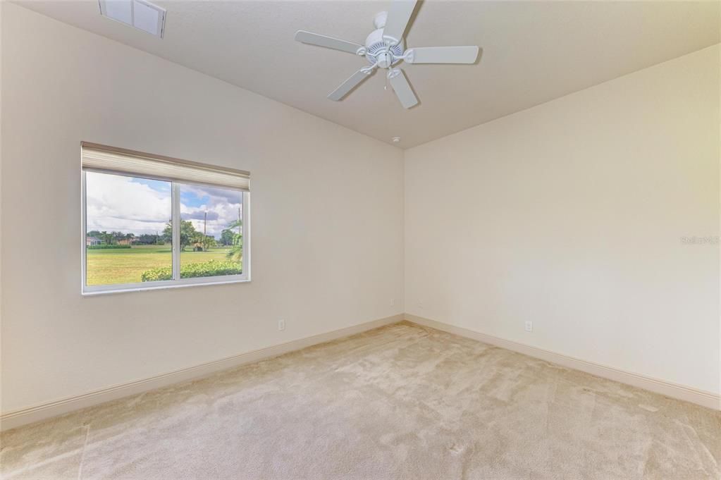 For Sale: $589,900 (3 beds, 3 baths, 2289 Square Feet)