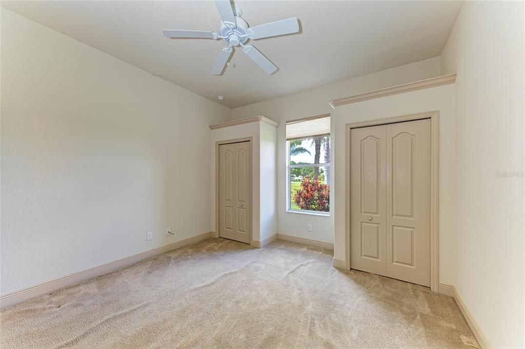 For Sale: $589,900 (3 beds, 3 baths, 2289 Square Feet)