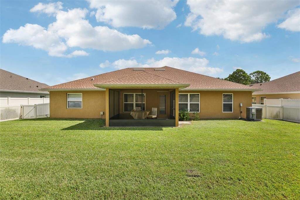 For Sale: $439,000 (3 beds, 2 baths, 2035 Square Feet)