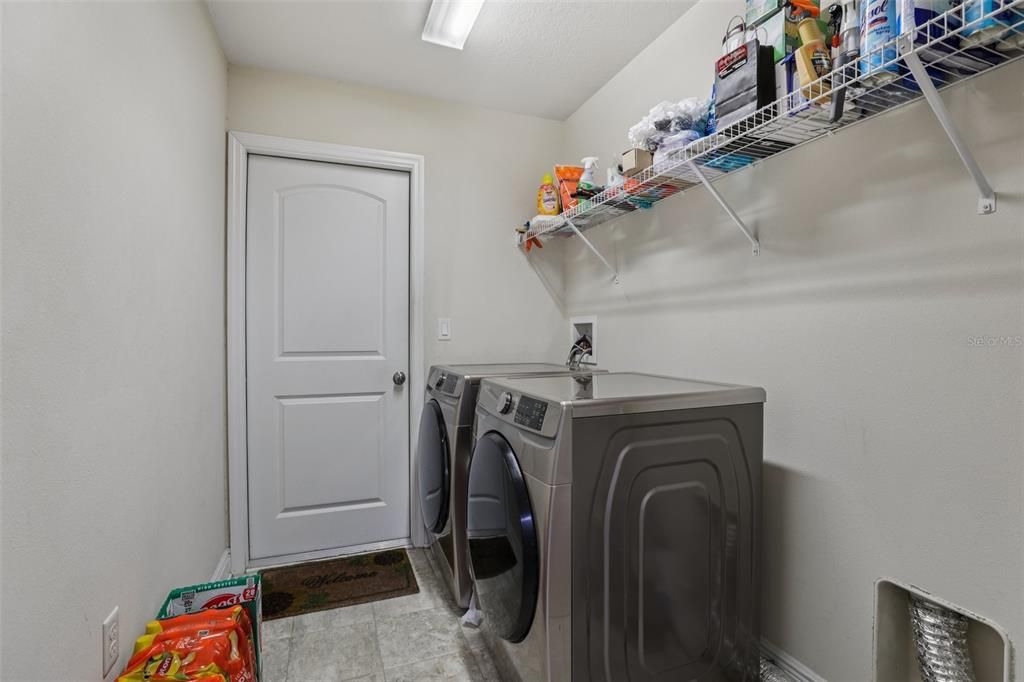 For Sale: $439,000 (3 beds, 2 baths, 2035 Square Feet)