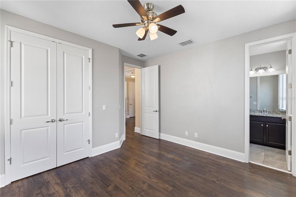 For Rent: $6,000 (4 beds, 3 baths, 2998 Square Feet)