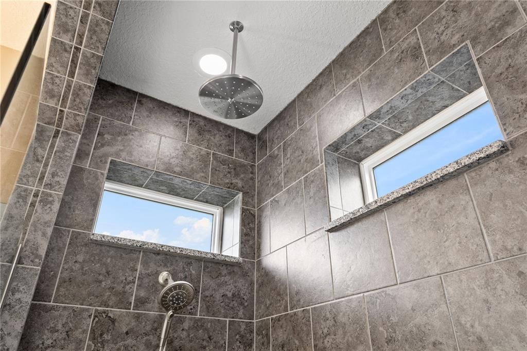 For Rent: $6,000 (4 beds, 3 baths, 2998 Square Feet)