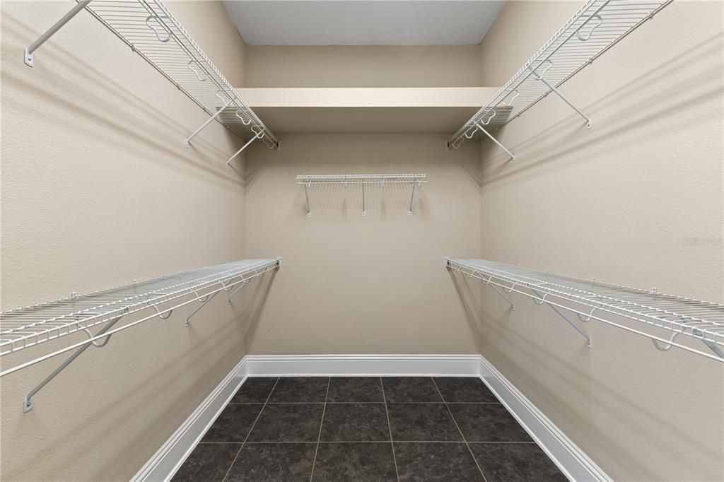 For Rent: $6,000 (4 beds, 3 baths, 2998 Square Feet)