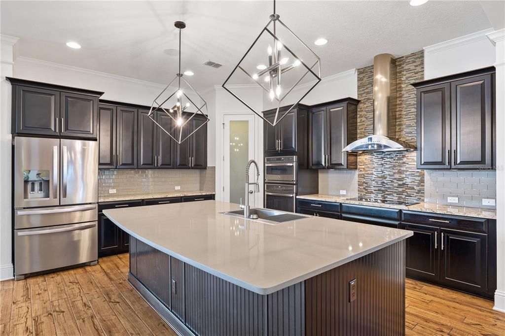 For Rent: $6,000 (4 beds, 3 baths, 2998 Square Feet)