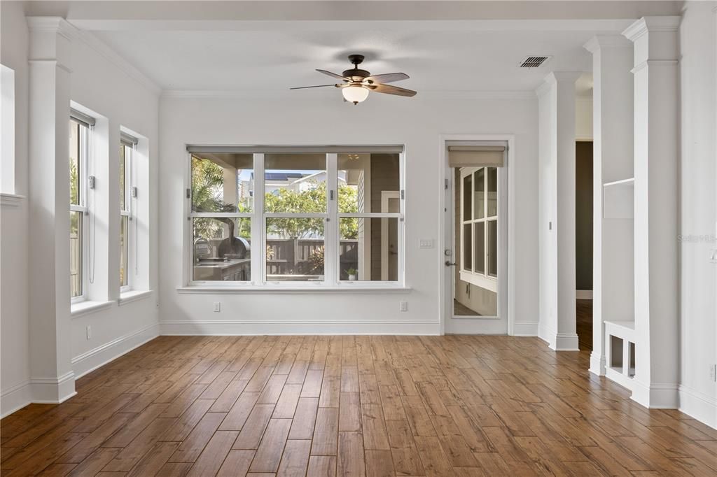 For Rent: $6,000 (4 beds, 3 baths, 2998 Square Feet)