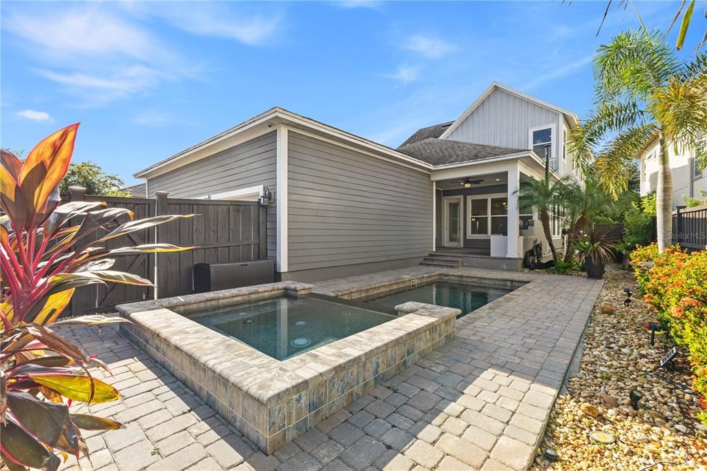 For Rent: $6,000 (4 beds, 3 baths, 2998 Square Feet)