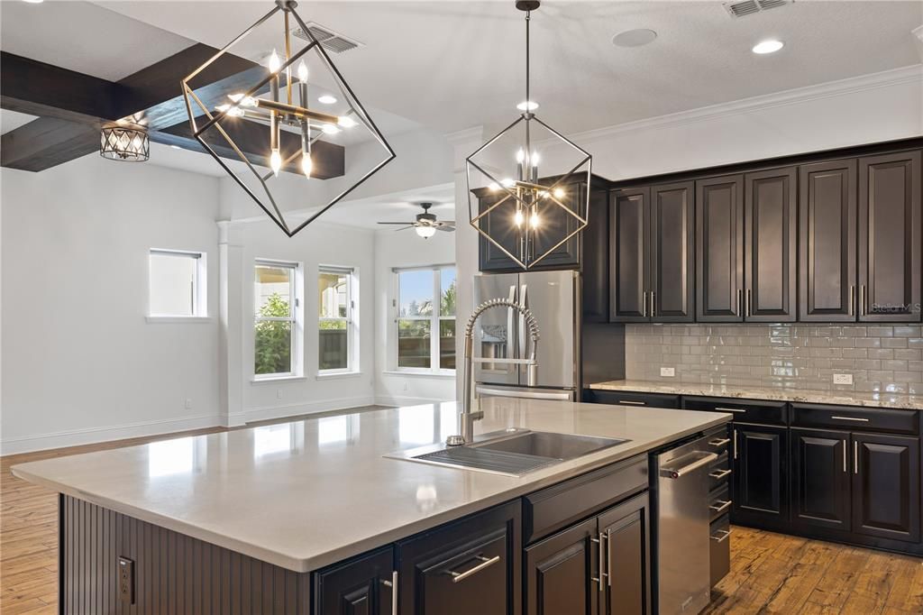 For Rent: $6,000 (4 beds, 3 baths, 2998 Square Feet)