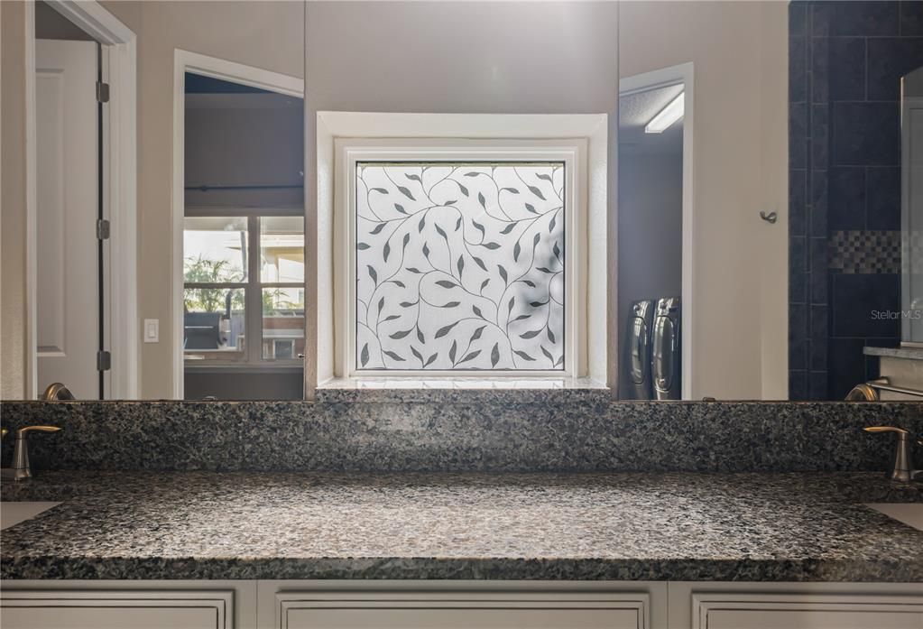 For Rent: $6,000 (4 beds, 3 baths, 2998 Square Feet)