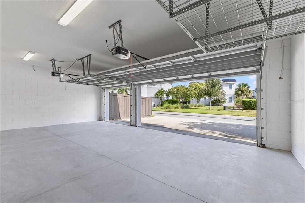 For Rent: $6,000 (4 beds, 3 baths, 2998 Square Feet)