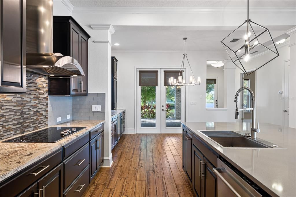 For Rent: $6,000 (4 beds, 3 baths, 2998 Square Feet)