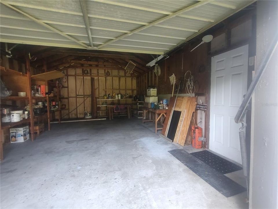 For Sale: $185,000 (2 beds, 1 baths, 1064 Square Feet)