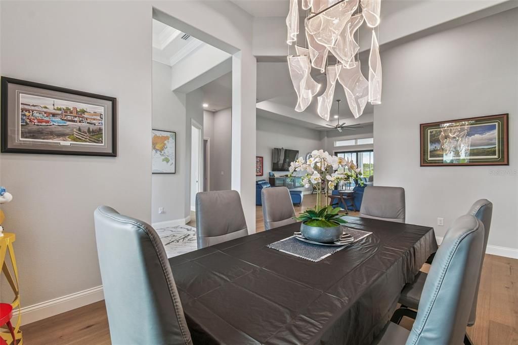 En Venta: $1,650,000 (3 camas, 3 baños, 3690 Pies cuadrados)