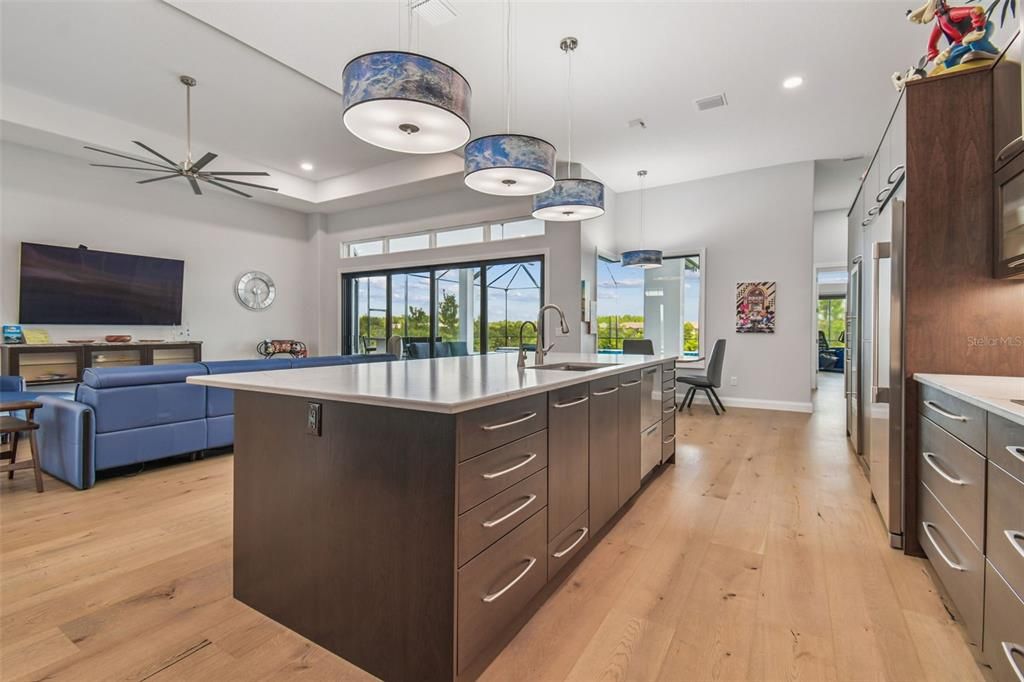 En Venta: $1,650,000 (3 camas, 3 baños, 3690 Pies cuadrados)