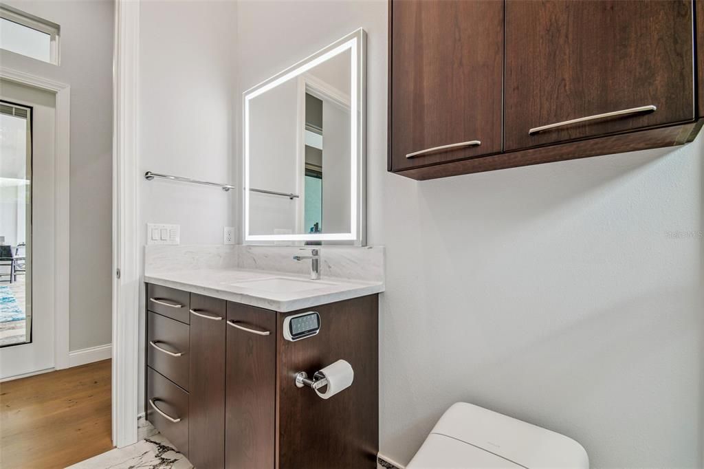 En Venta: $1,650,000 (3 camas, 3 baños, 3690 Pies cuadrados)