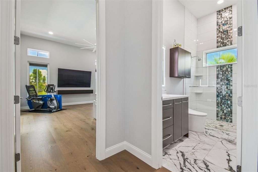 En Venta: $1,650,000 (3 camas, 3 baños, 3690 Pies cuadrados)