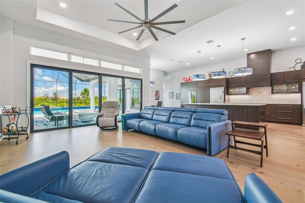 En Venta: $1,650,000 (3 camas, 3 baños, 3690 Pies cuadrados)